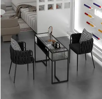 Маникюрный стол и набор стульев комбинированный маникюрный стол