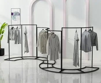 Простой магазин одежды дуговой стеллаж для одежды напольного типа полукруглый Стеллаж для выставки товаров Вешалка